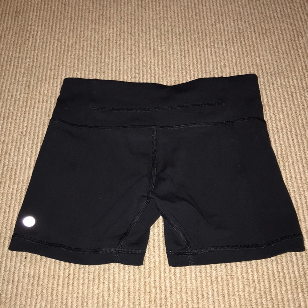 Lululemon drifit spanks